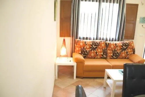 Abadia Suites Granada Bed & Breakfast
