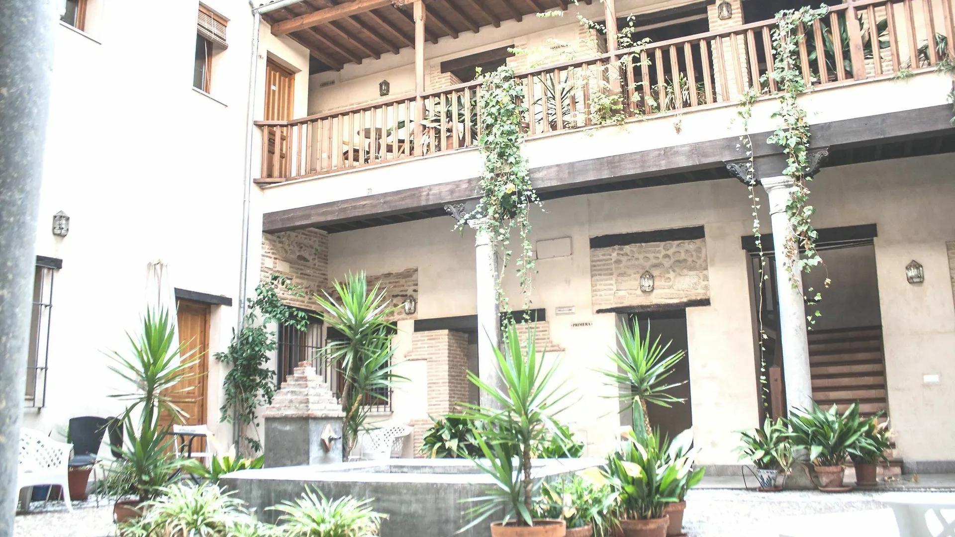 Bed and Breakfast Abadia Suites Γρανάδα